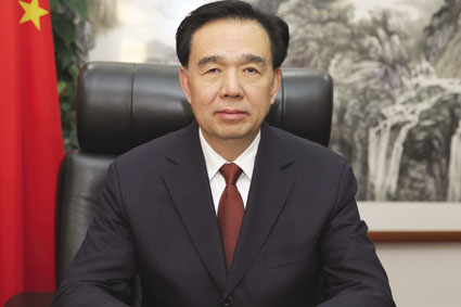 王玉成说,2015年,在市委的正确领导下,市人大常委会全面落实"1235"