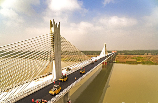 济祁高速淮南段正式通车运营