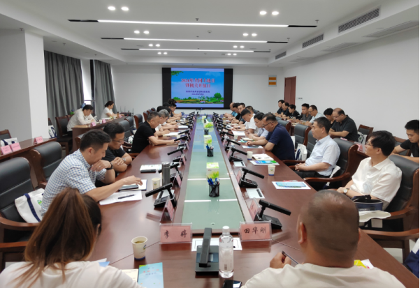 淮南市自然资源和规划局“请进来”“走出去 ” 积极开展第34个全国土地日宣传活动