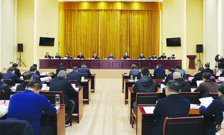 从“文明城市”迈向“城市文明”